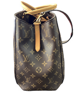 Louis Vuitton Monogram Montaigne MM